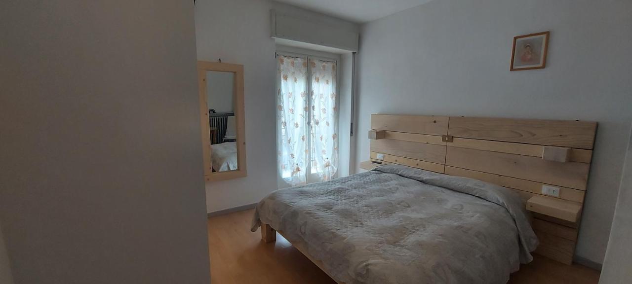 Albergo Vittoria Tiarno di Sopra Luaran gambar